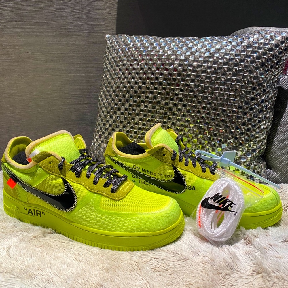 Nike OffWhite Volts